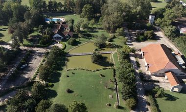 Casa a estrenar, en el corazón de La Federala, donde el verde y la tranquilidad son protagonistas