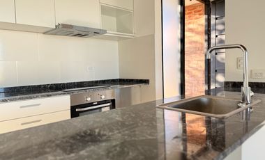 Casa a estrenar, en el corazón de La Federala, donde el verde y la tranquilidad son protagonistas