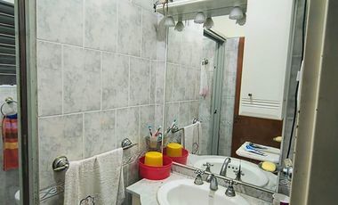 Casa en  venta calle Schachtel casi Colombo