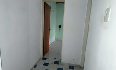 Casa en  venta calle Schachtel casi Colombo