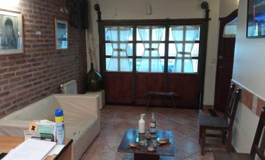 Casa - Burzaco