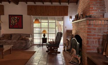 Casa en venta – Barrio La Araucaria | Salvador María