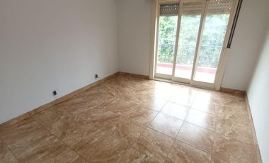 Departamento en Ramos Mejia