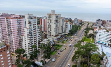 DEPARTAMENTO 3 AMBIENTES PINAMAR CENTRO A PASOS DEL MAR