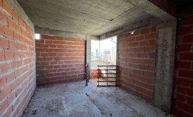 Departamento de cuatro ambientes en venta en Avellaneda