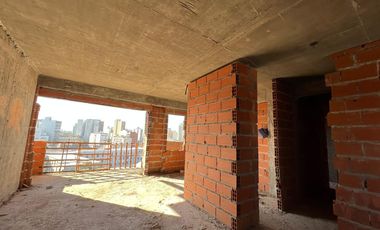 Departamento de cuatro ambientes en venta en Avellaneda