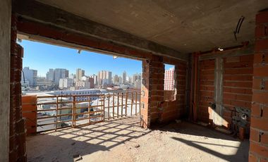 Departamento de cuatro ambientes en venta en Avellaneda