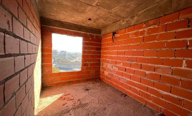 Departamento de cuatro ambientes en venta en Avellaneda