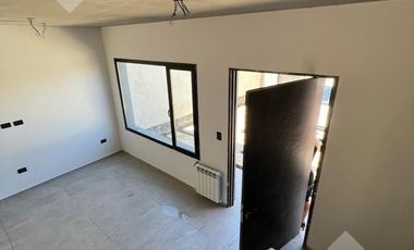 Venta de Duplex - Tierra Mansa - Centenario -