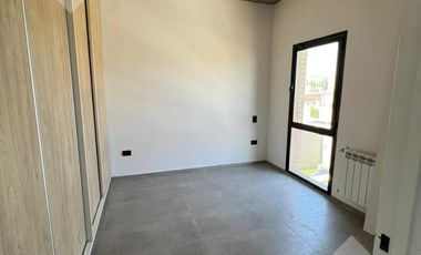 Venta de Duplex - Tierra Mansa - Centenario -