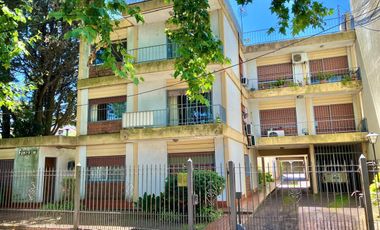 OPORTUNIDAD!!! Departamento de 2 Dormitorios en muy buen estado!!