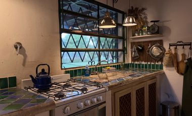 Chacra de 6 hectáreas con casa de campo, parque arbolado y piscina – entorno único en los alrededores de Salvador María, Lobos