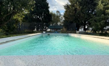 Chacra de 6 hectáreas con casa de campo, parque arbolado y piscina – entorno único en los alrededores de Salvador María, Lobos