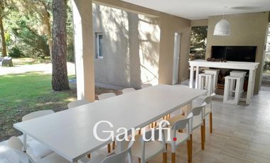 Casa en Venta en Costa Esmeralda Residencial I con pileta