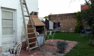 Prop con dos deptos 2 amb Temperley