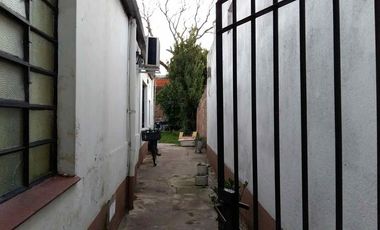 Prop con dos deptos 2 amb Temperley