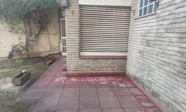Casa en  EXCELENTE UBICACION EN ADROGUE