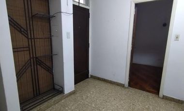Casa en  EXCELENTE UBICACION EN ADROGUE