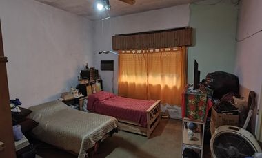 Venta de casa en Ciudadela con buen potencial de vivienda, remodelación o transformación comercial