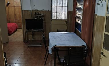 Venta de casa en Ciudadela con buen potencial de vivienda, remodelación o transformación comercial