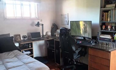 BURZACO-BARRIO LOS ROBLES-3 DORMITORIOS