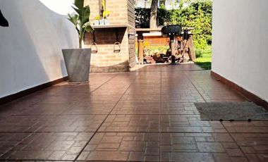 BURZACO-BARRIO LOS ROBLES-3 DORMITORIOS