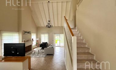 Casa en Venta en Saint Thomas Norte Sur, Canning