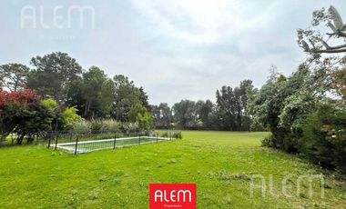 Casa en Venta en Saint Thomas Norte Sur, Canning