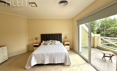 Casa en Venta en Saint Thomas Norte Sur, Canning