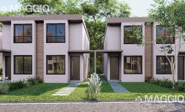 Casa 3 ambientes en Canning Parc