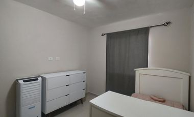 Casa de 3 niveles en renta equipada y amueblada en Residencial Valterra, Apodaca