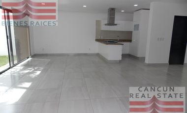 Casa en Renta, 3 habitaciones, Residencial Aqua, Cancún.