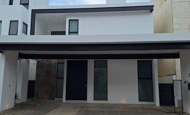 Casa en Renta, 3 habitaciones, Residencial Aqua, Cancún.