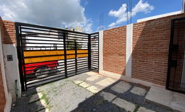 Casa AMUEBLADA