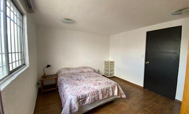 Casa AMUEBLADA
