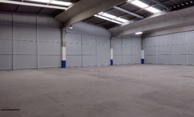 Bodega en renta en Tlalnepantla 1,612 m².