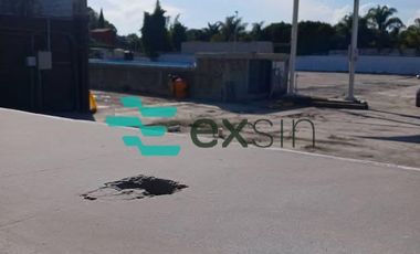 Renta de terreno 16,000 m2 Autopista, cerca de VW