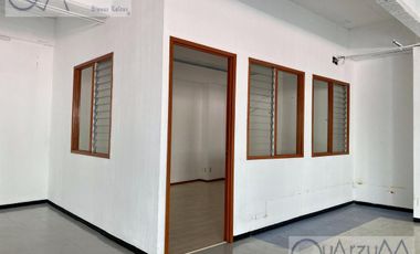 Bodega de 352 m2 con 3 cubiculos en renta, Tacubaya. Periférico y Viaducto