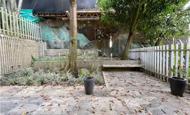 VENDO OFICINA DUPLEX AVENIDA EL POBLADO