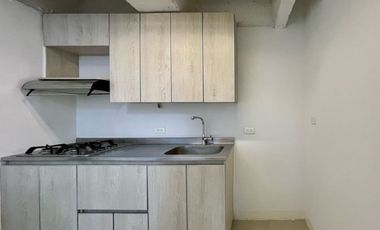 VENDO OFICINA DUPLEX AVENIDA EL POBLADO