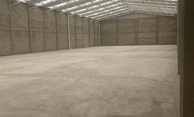 RENTA DE BODEGA COMERCIAL EN SANTA MARÍA TOTOLTEPEC EN TOLUCA
