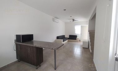 Renta Casa Amueblada 2rec Real del Sol sobre Avenida