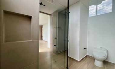VENTA-RENTA LUJOSO PENTHOUSE 230 MTS2 CERRITOS PEREIRA