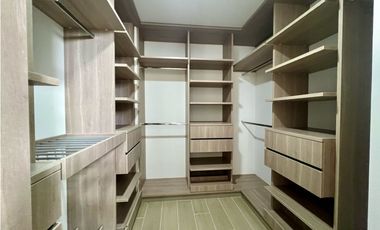 VENTA-RENTA LUJOSO PENTHOUSE 230 MTS2 CERRITOS PEREIRA