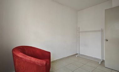 CASA EN RENTA EN PLAYA DEL CARMEN DE 2 REC. EN LOS OLIVOS CON ALBERCA