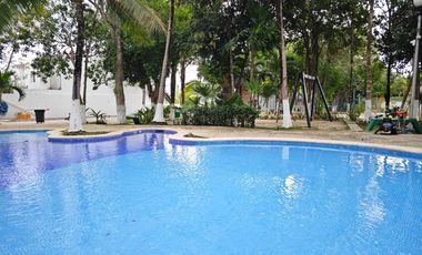 CASA EN RENTA EN PLAYA DEL CARMEN DE 2 REC. EN LOS OLIVOS CON ALBERCA