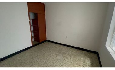 SE ARRIENDA HERMOSA CASA COMERCIAL EN SAN FRANCISCO