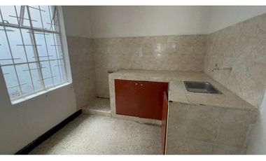 SE ARRIENDA HERMOSA CASA COMERCIAL EN SAN FRANCISCO