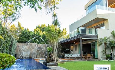 Residencia de super lujo en Jardines del Pedregal.