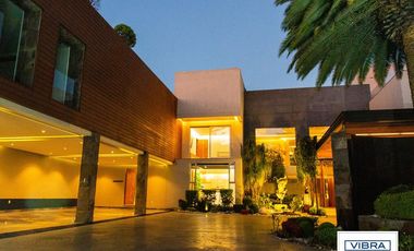 Residencia de super lujo en Jardines del Pedregal.